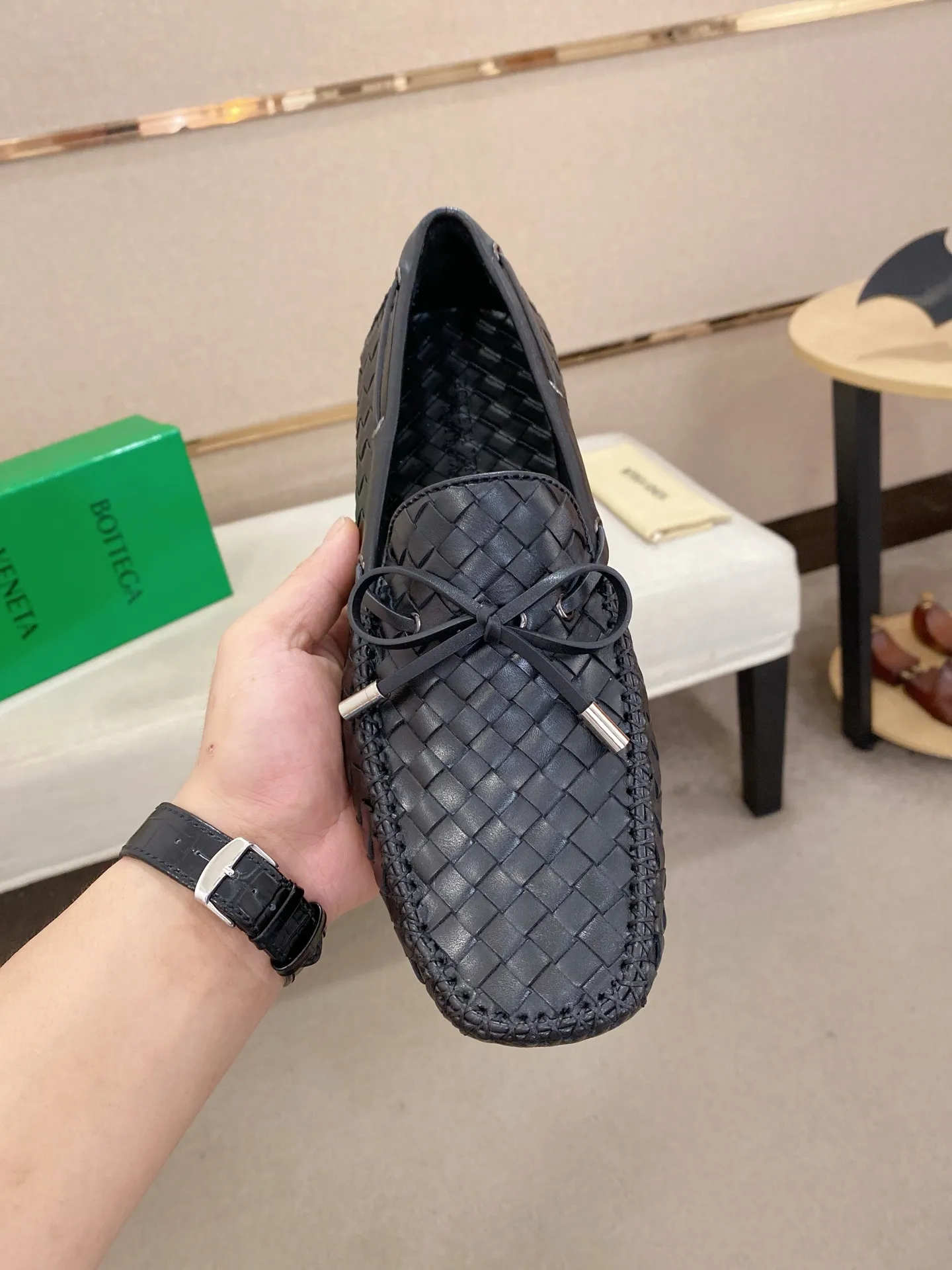 Men's Men's Shoes💰 420💰 (Niu Li + Niu Pad) [BV] The latest hot style‼ ️Casual men's shoes, uppers imported deer pattern first-layer cowhide ➕Full imported cowhide lining✔️Exquisite workmanship, excellent foot feel, special rubber soles✔️, cool and fashionable, the latest fashion, fashionable outsole, hurry up. Code number: 38-44 (can be customized to 37.45, non-refundable)